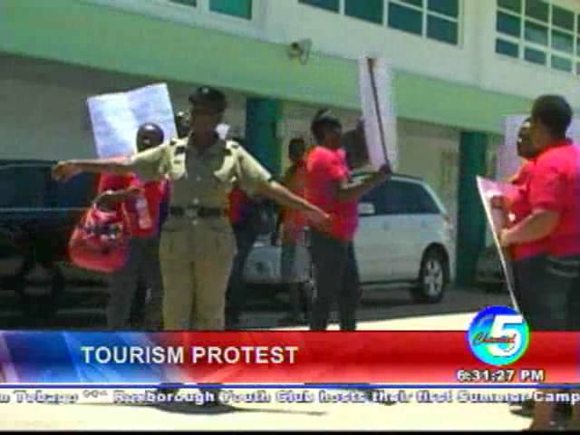 Tourism employees protest “Nepotism and favouritism”